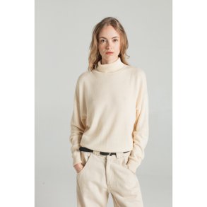Le Mont Saint Michel: Surtle - Turtle Neck Sweater - Off White