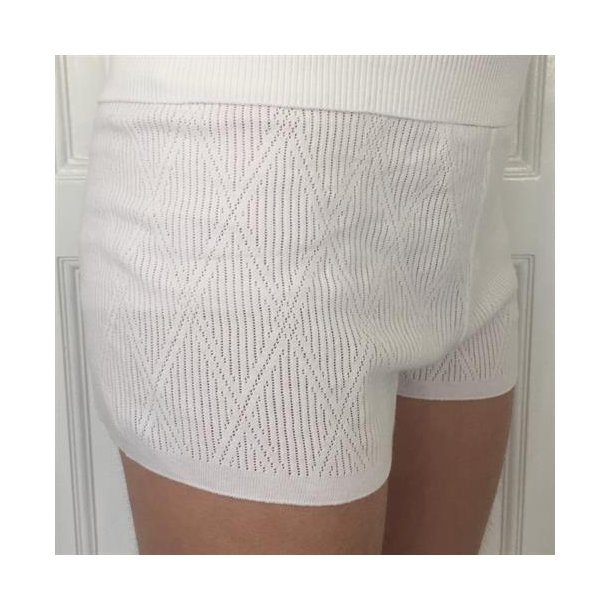Le Mont Saint Michel: Triangle Jacquard Shorts - white