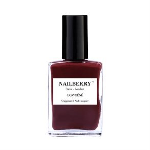 Nailberry: Neglelak L'Oxygn  - Dial M for Maroon