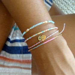 Blush Indigo: Armbnd - True Temple - Blue Coral